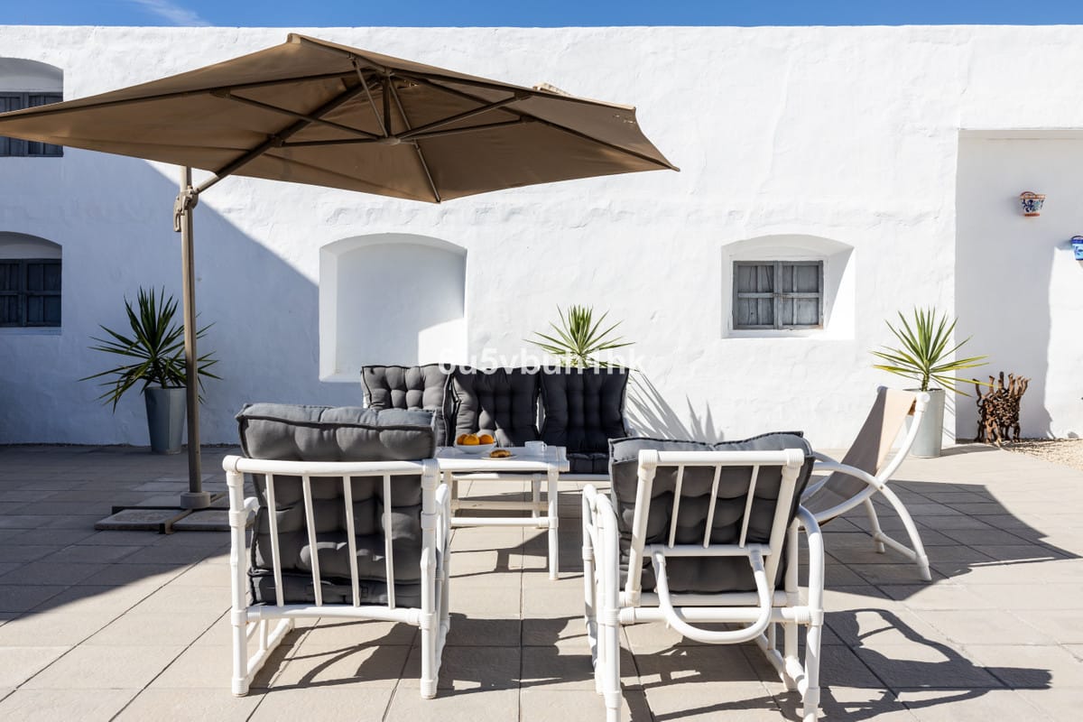 Cortijo met 7 slaapkamers in Sierra de Yeguas (Antequera) in Antequera - foto 9