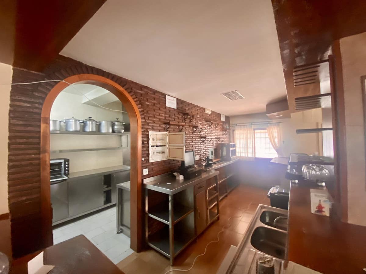 Villa met 6 slaapkamers in Málaga — R4846426 in Málaga - foto 4