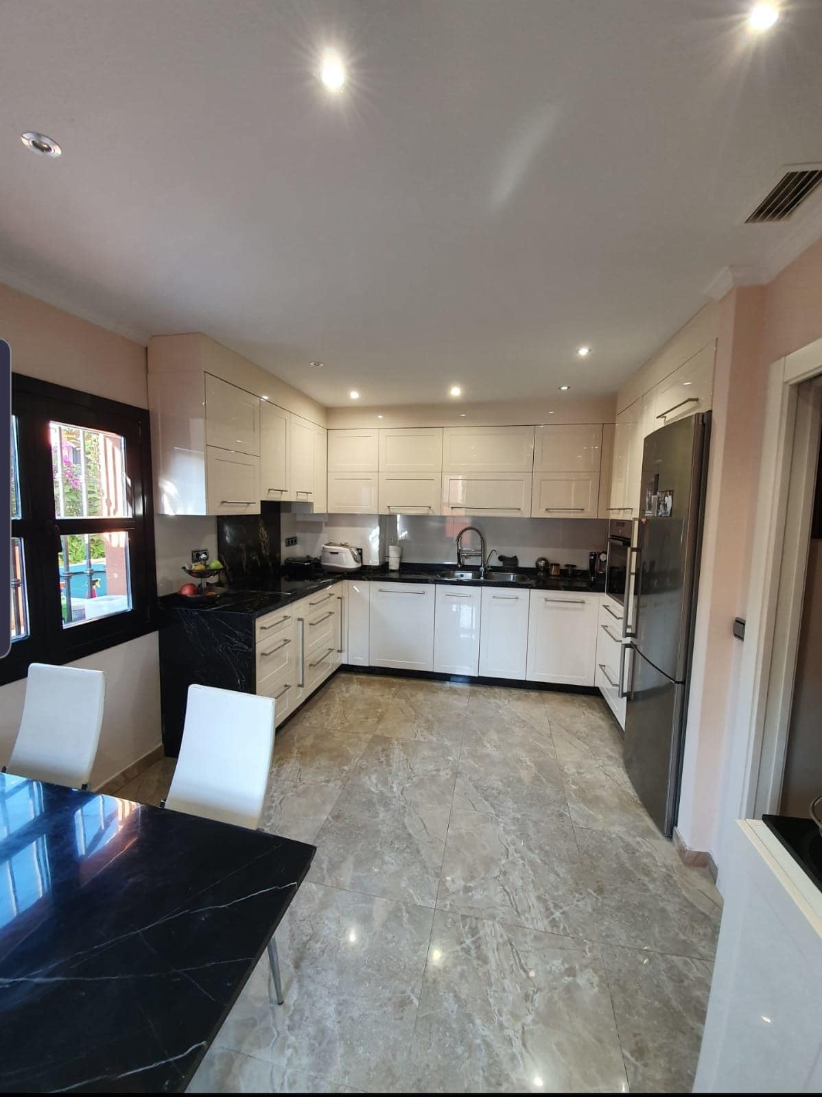 4-slaapkamerwoning in San Pedro de Alcántara in San Pedro de Alcántara - foto 9