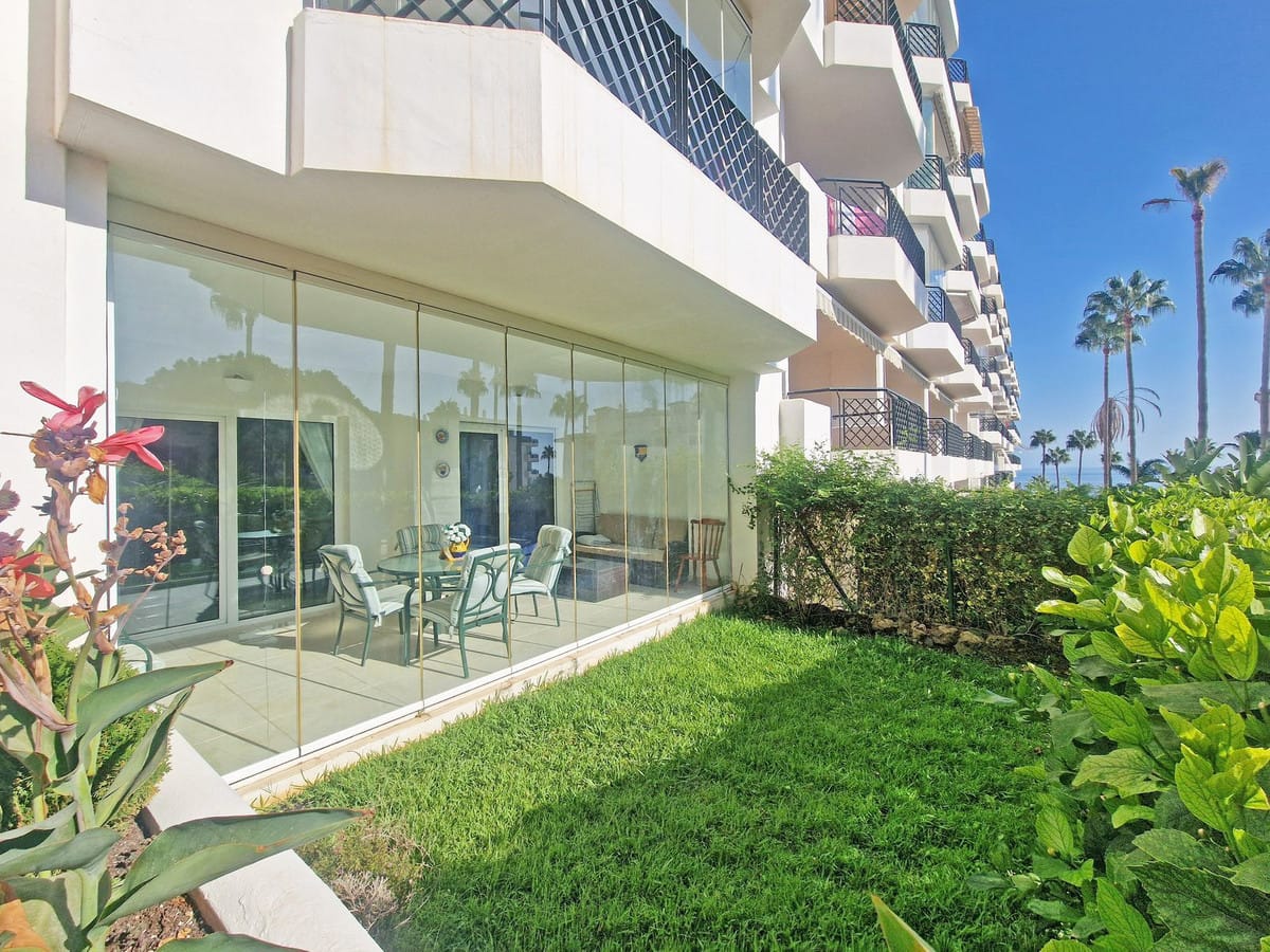 Appartement met 2 slaapkamers aan het strand in Calahonda in Calahonda - foto 2