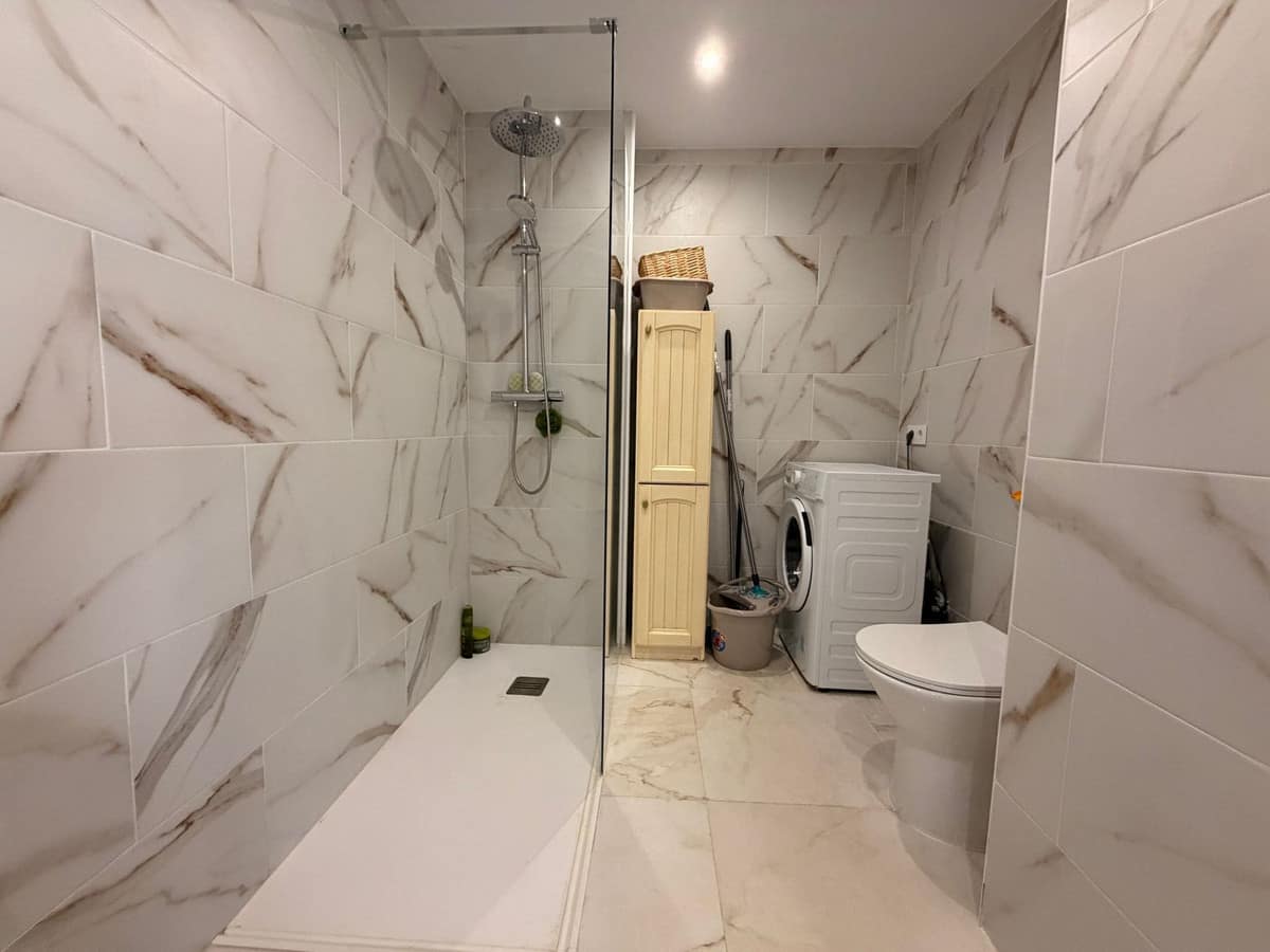 2 bedroom Apartment in Torremolinos in Torremolinos - foto 12