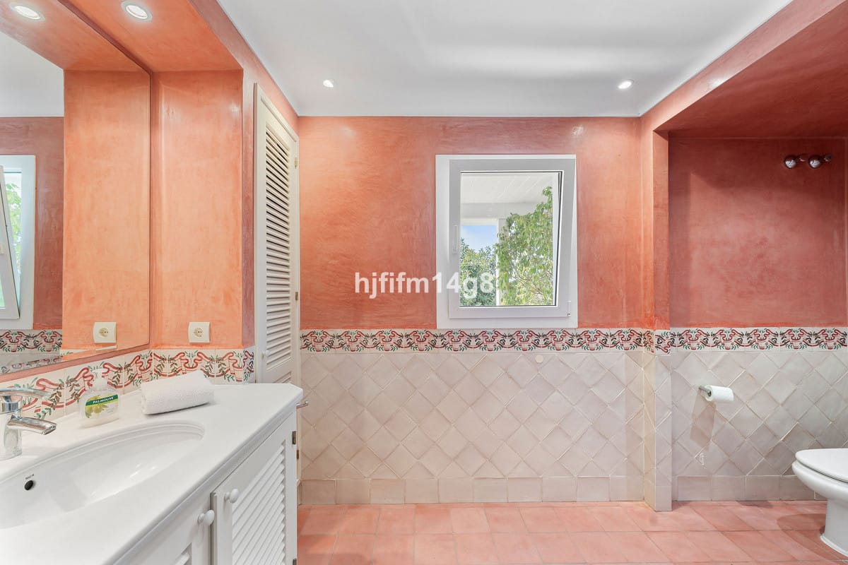 4-slaapkamerhuis in Nueva Andalucía in Nueva Andalucía - foto 15