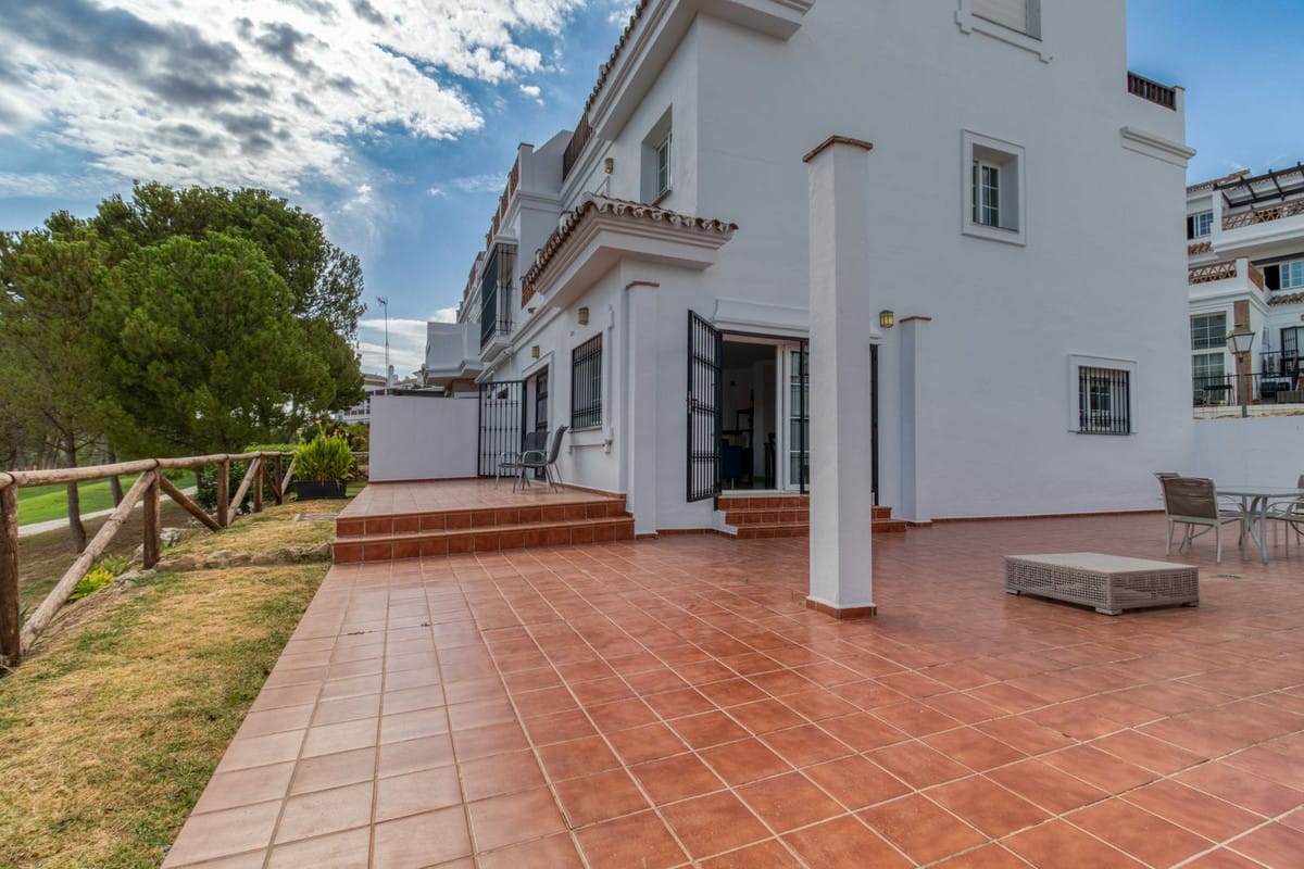 Villa met 4 slaapkamers in Alhaurín de la Torre, Málaga – Golfresort in Alhaurín de la Torre - foto 3