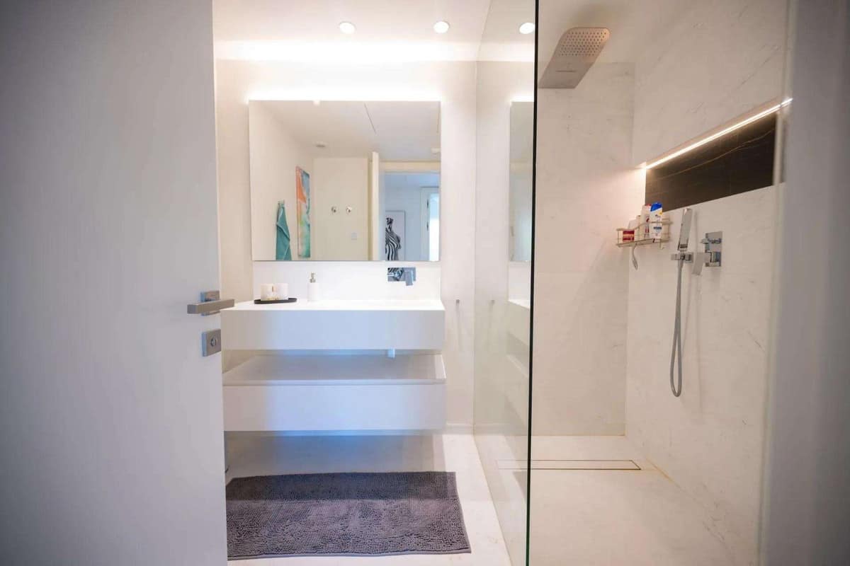 Drie-slaapkamerappartement te koop in Marbella in Marbella - foto 11