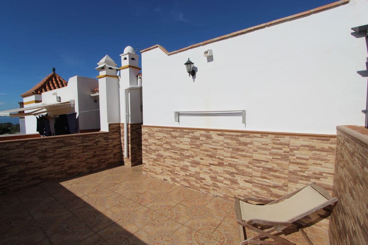 5-slaapkamer stadswoning in Marbella met onafhankelijk studio-appartement in Marbella - foto 17