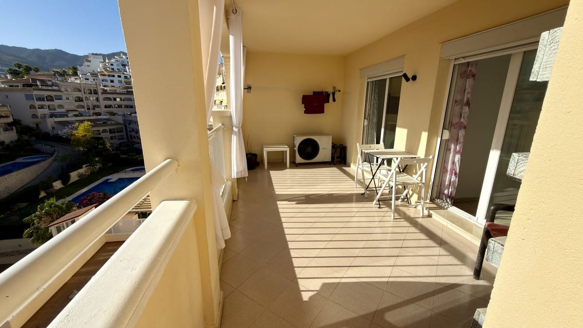 2 bedroom Apartment in Torrequebrada in Torrequebrada - foto 6
