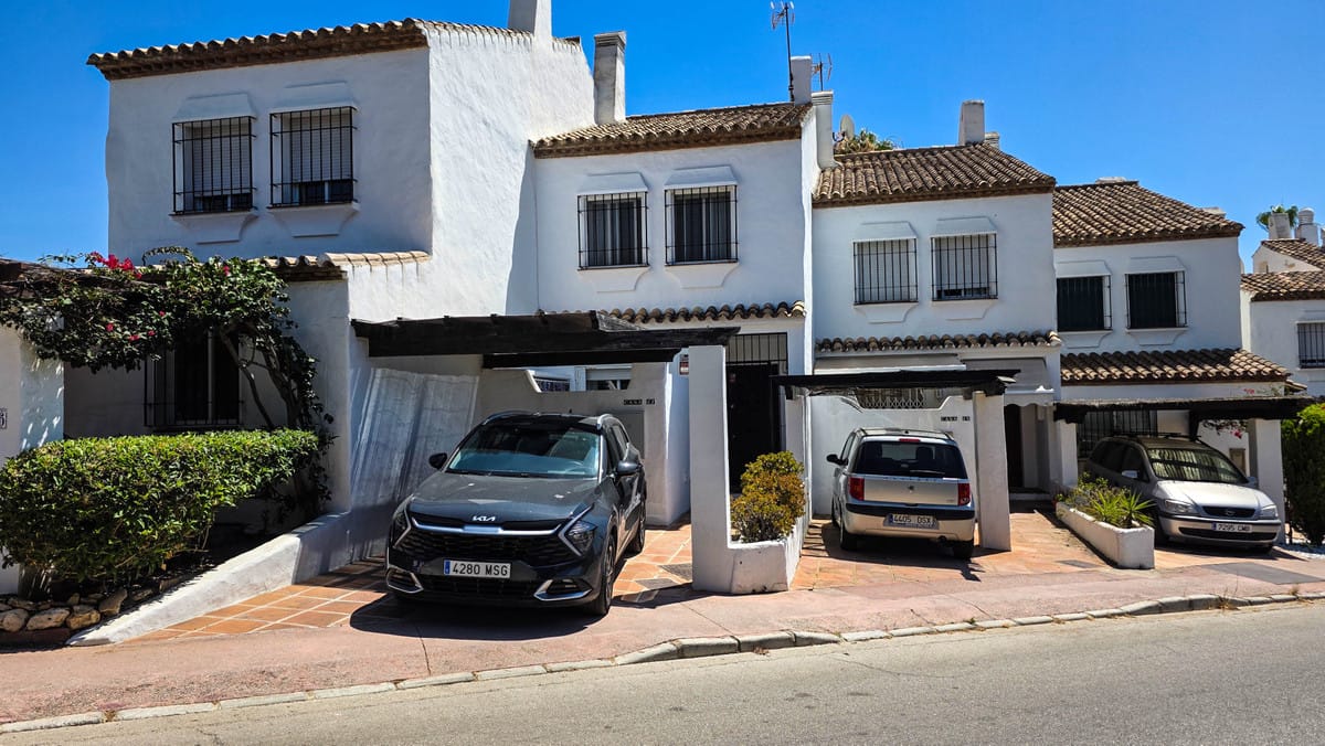 Drie slaapkamers townhouse in La Duquesa, Las Brisas 2 in La Duquesa - foto 10