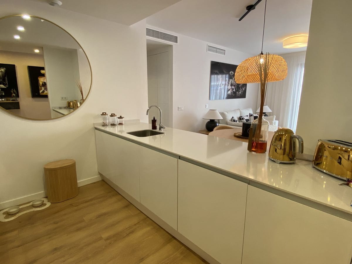 2 bedroom Apartment in Estepona in Estepona - foto 19