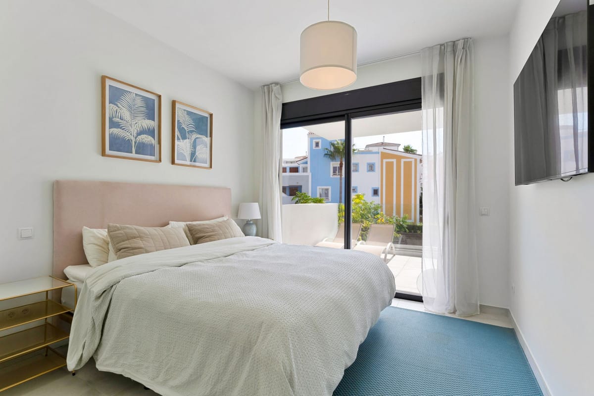 Twee-slaapkamer appartement in Estepona in Estepona - foto 3