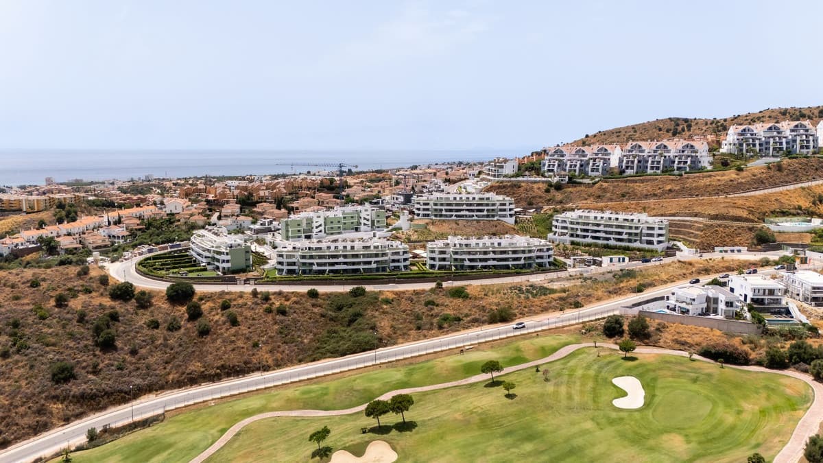 Prachtig 2-slaapkamer appartement op de bovenste verdieping met privé dakterras – Calanova Golf, La Cala de Mijas in La Cala de Mijas - foto 2