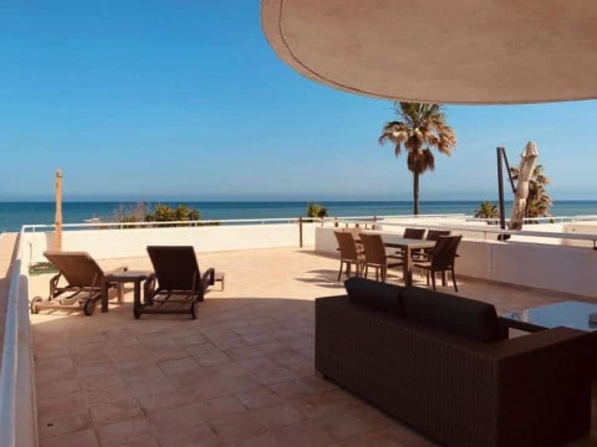 2-slaapkamer appartement aan het strand in Estepona in Estepona - foto 2