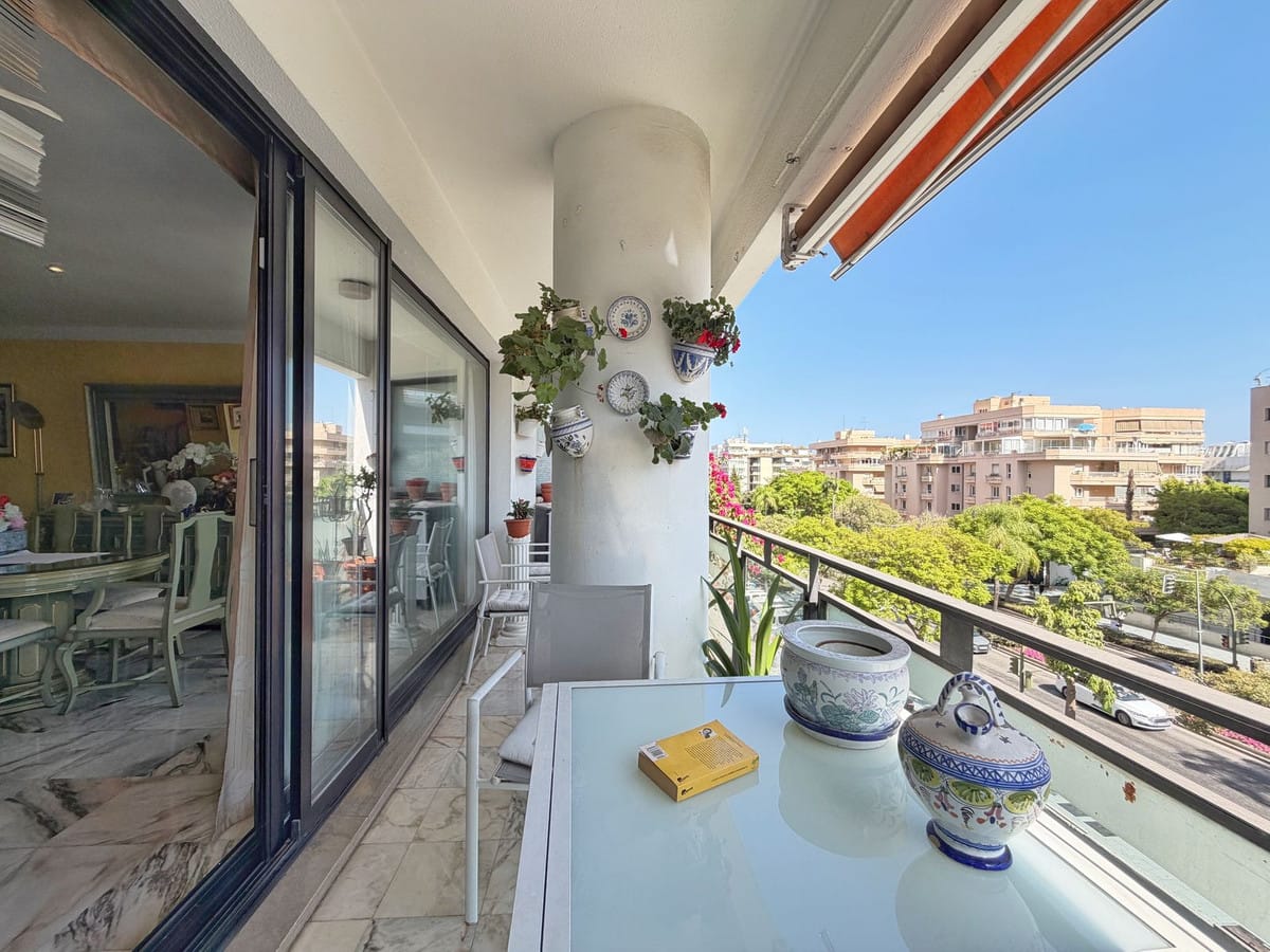 Appartement met 3 slaapkamers in Marbella in Marbella - foto 2