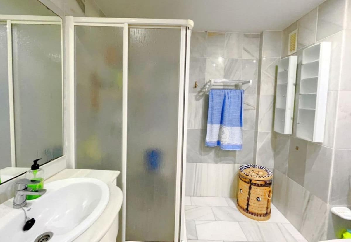 3-slaapkamer appartement aan het strand in Estepona in Estepona - foto 12
