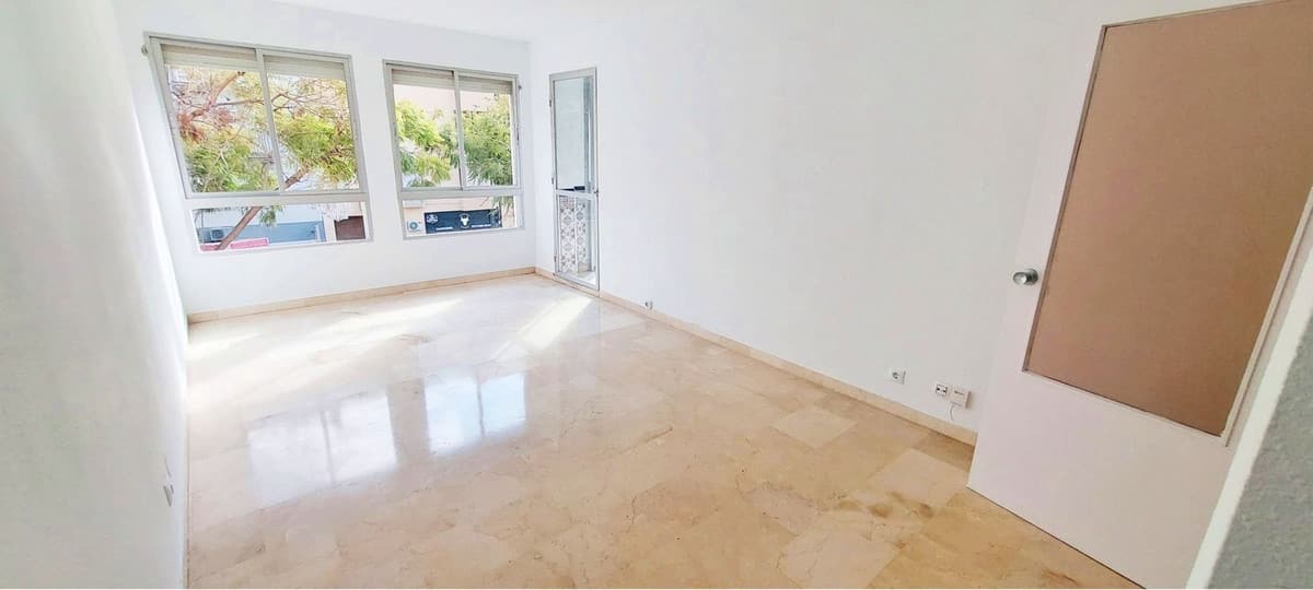 Ruim appartement met drie slaapkamers in Fuengirola, 200 m van het strand in Fuengirola - foto 3