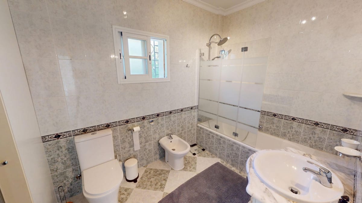 Villa met 2 slaapkamers in Moclinejo in Moclinejo - foto 19