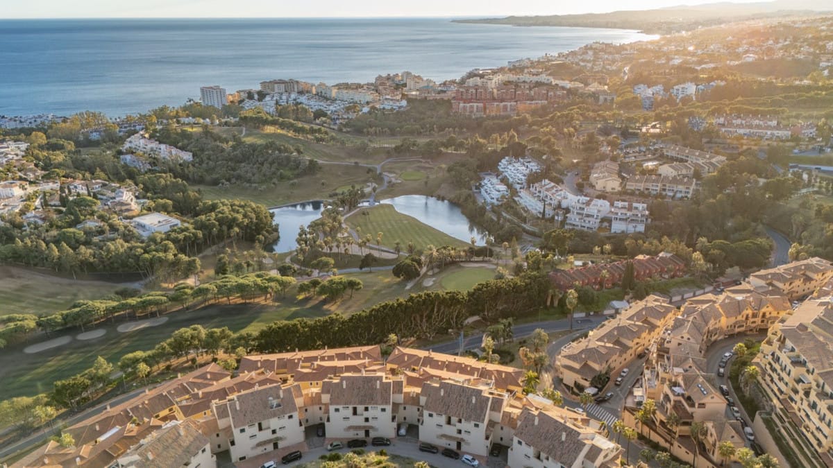 Appartement met 2 slaapkamers in Benalmádena in Benalmadena - foto 20