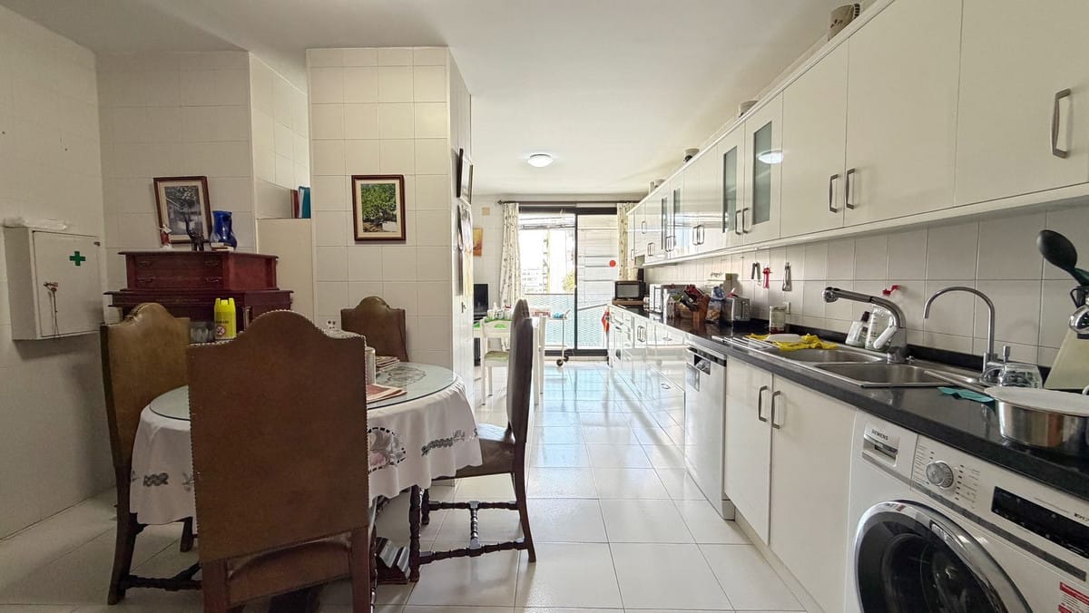 Appartement met 3 slaapkamers in Marbella in Marbella - foto 9