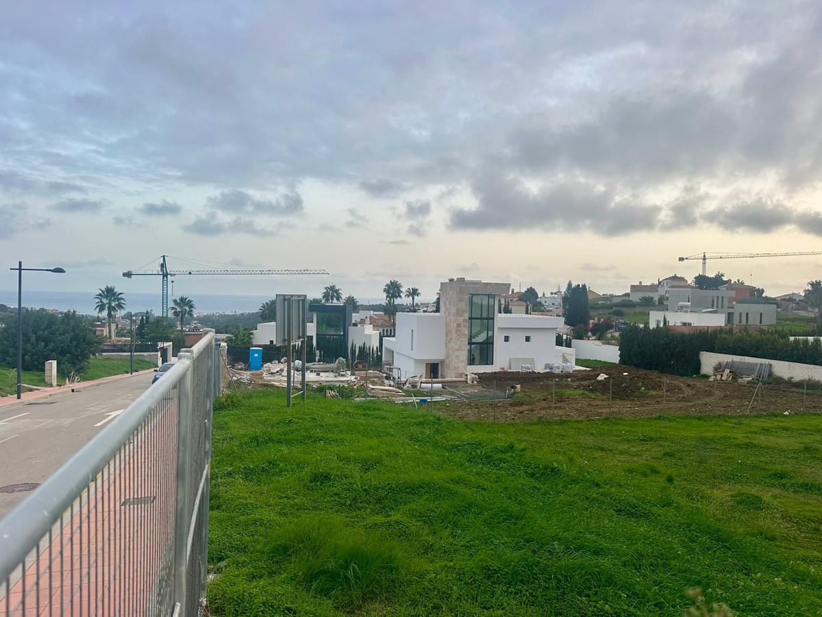 Perceel Valle Romano, Estepona – 1034 m2 met zeezicht en bouwvergunning in Valle Romano - foto 2