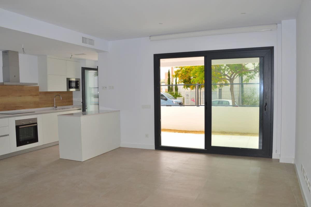 2 bedroom Apartment in Estepona in Estepona - foto 5