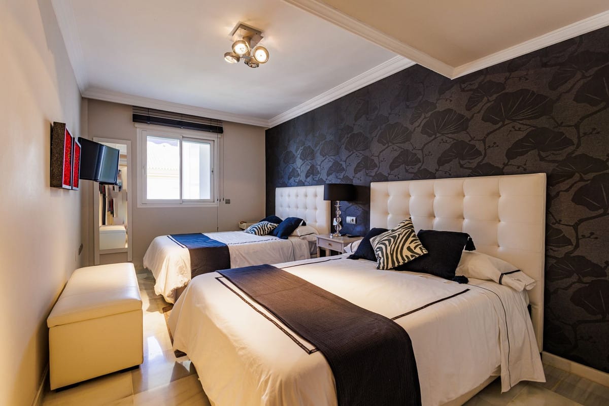 4-slaapkamer penthouse met zeezicht in Marbella in Marbella - foto 14