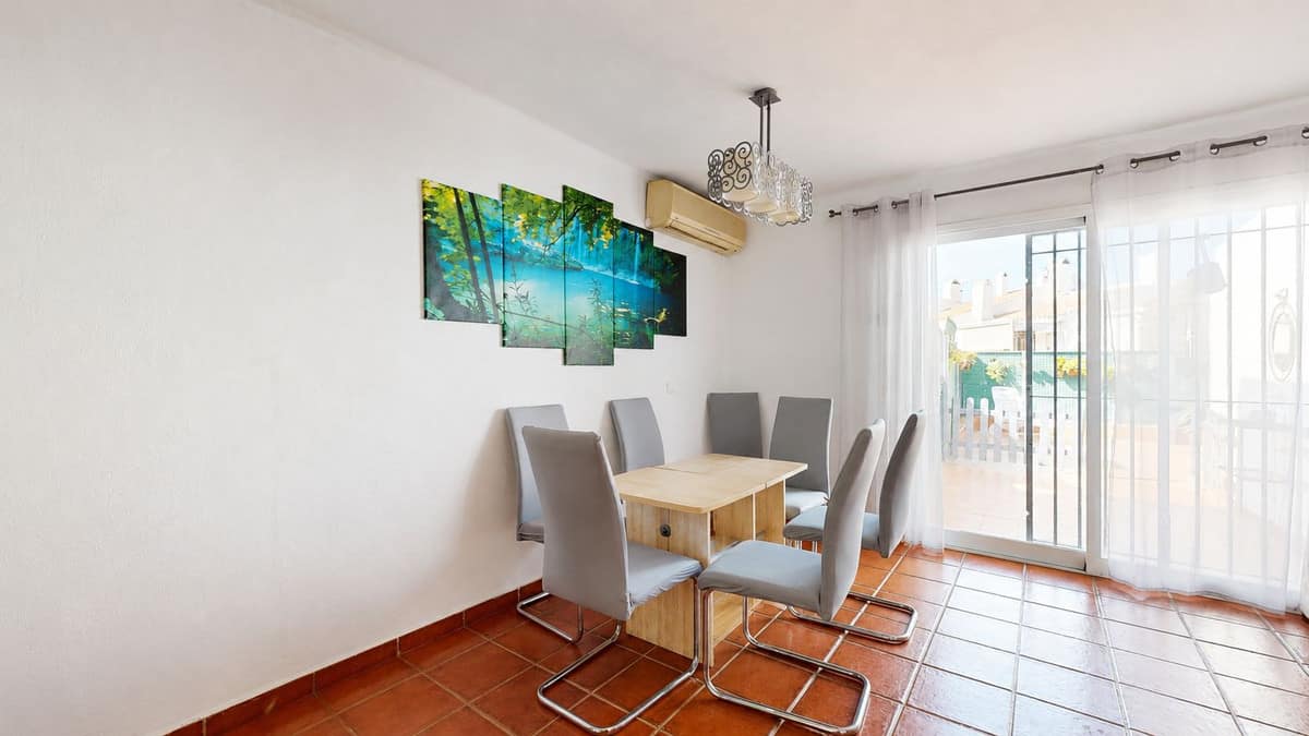Drie-slaapkamer stadswoning in Estepona in Estepona - foto 6