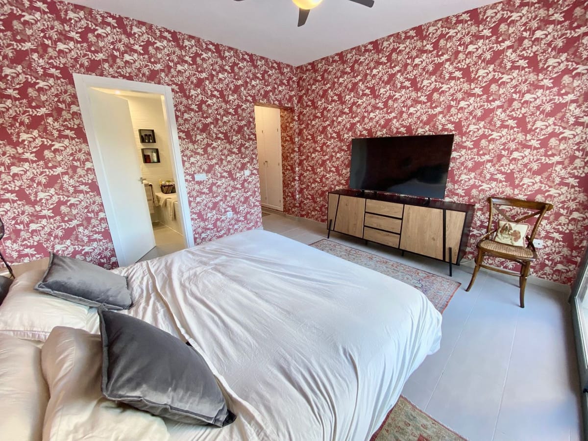 Villa te koop in El Faro, Mijas – 4 slaapkamers, 4 badkamers, 300 m² in Mijas - foto 20