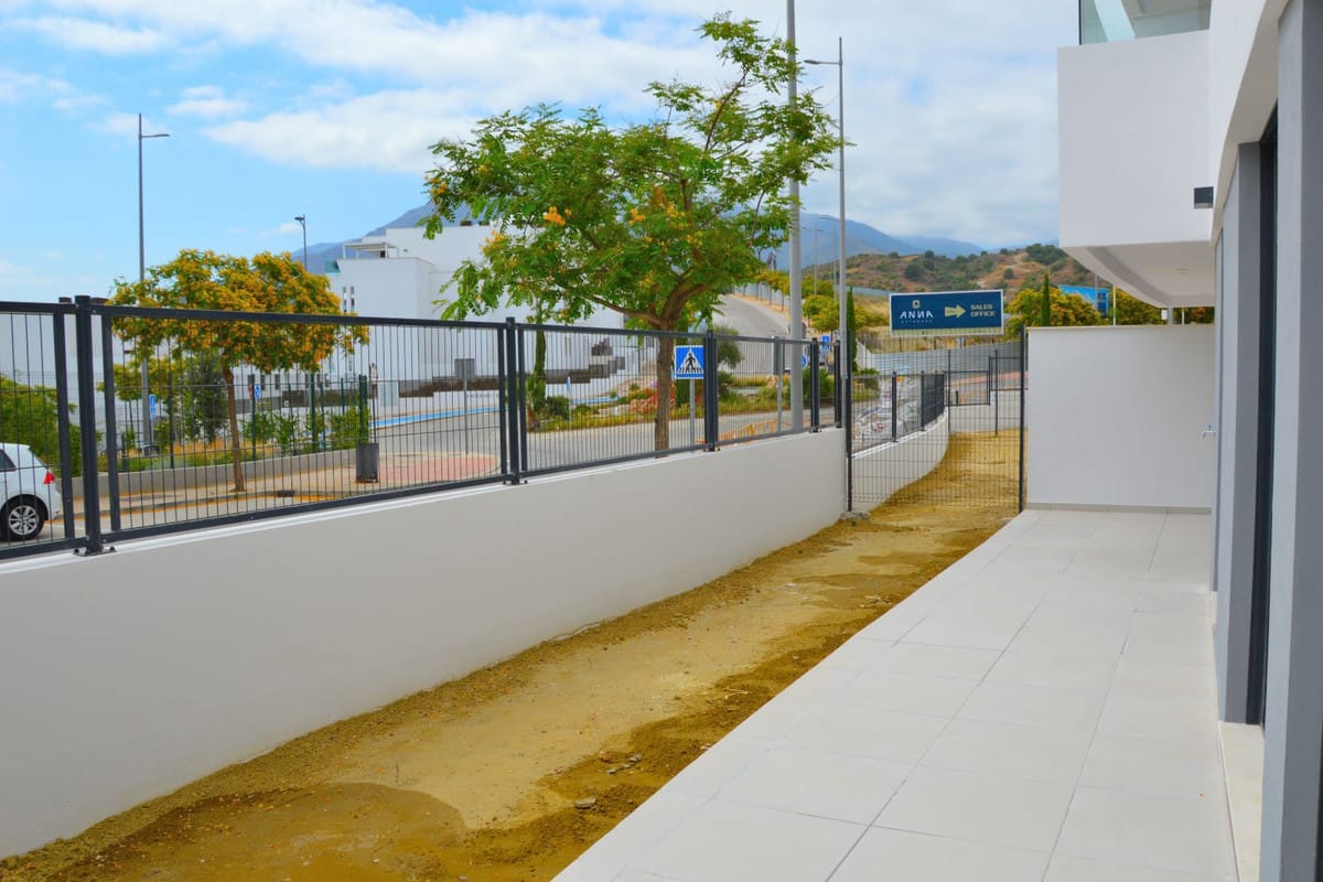 2 bedroom Apartment in Estepona in Estepona - foto 9