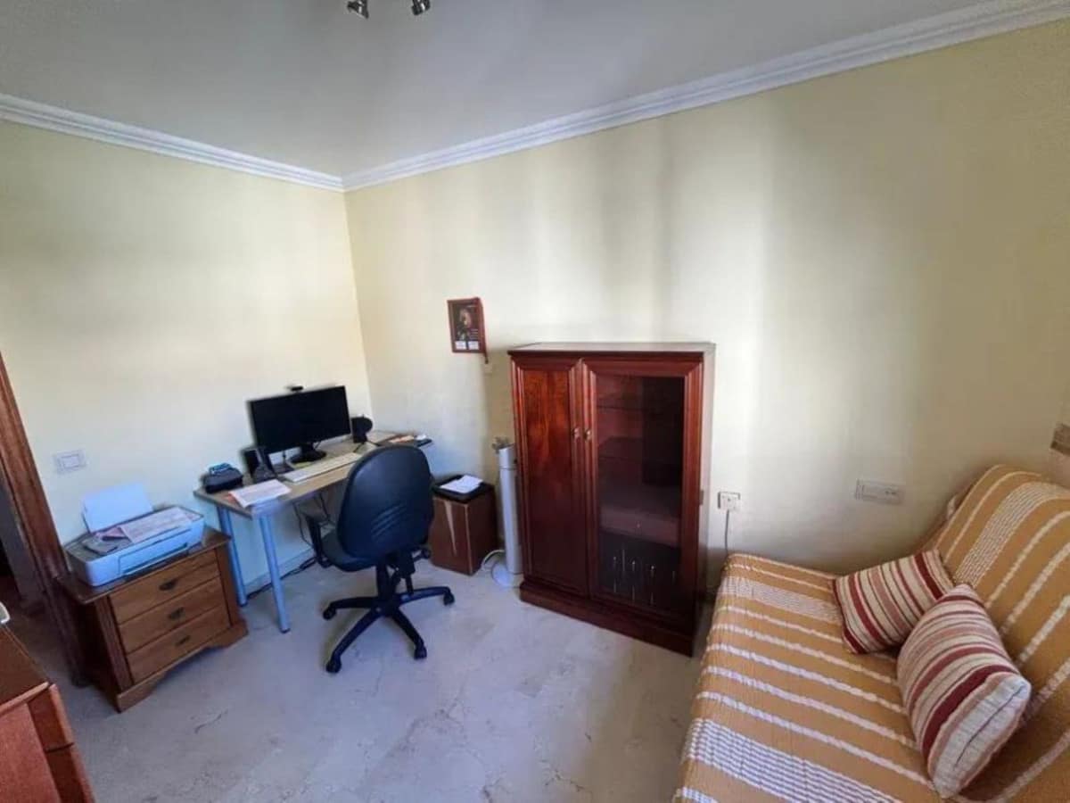 4-slaapkamer appartement op bovenste verdieping in Estepona in Estepona - foto 12