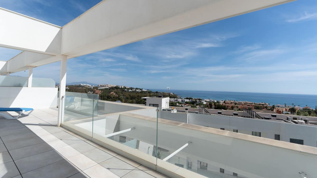 Penthouse met 2 slaapkamers in Casares Playa in Casares Playa - foto 16