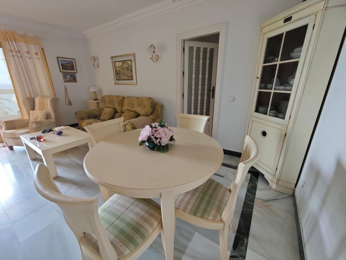 2-slaapkamer appartement aan zee in Marbella in Marbella - foto 4