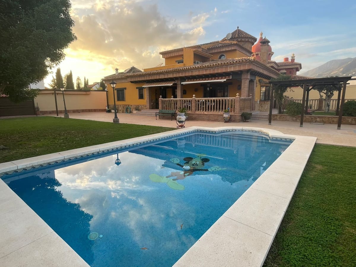 4-slaapkamer villa in Mijas Costa in Mijas Costa - foto 8