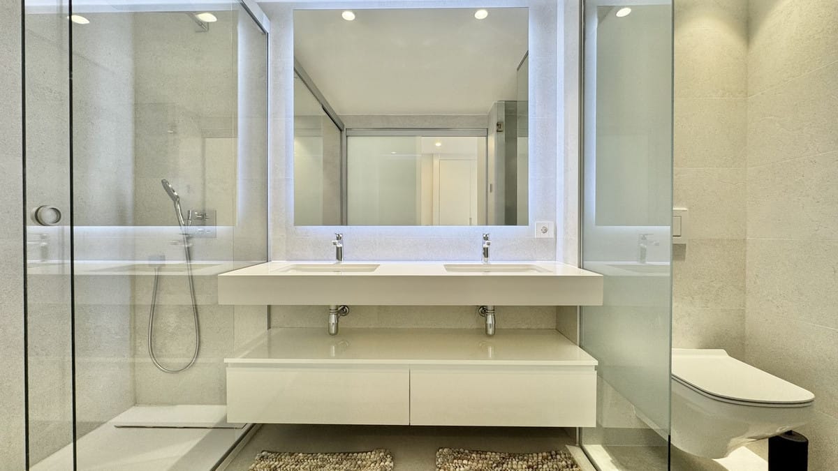 3 bedroom Apartment in Selwo in Selwo - foto 15