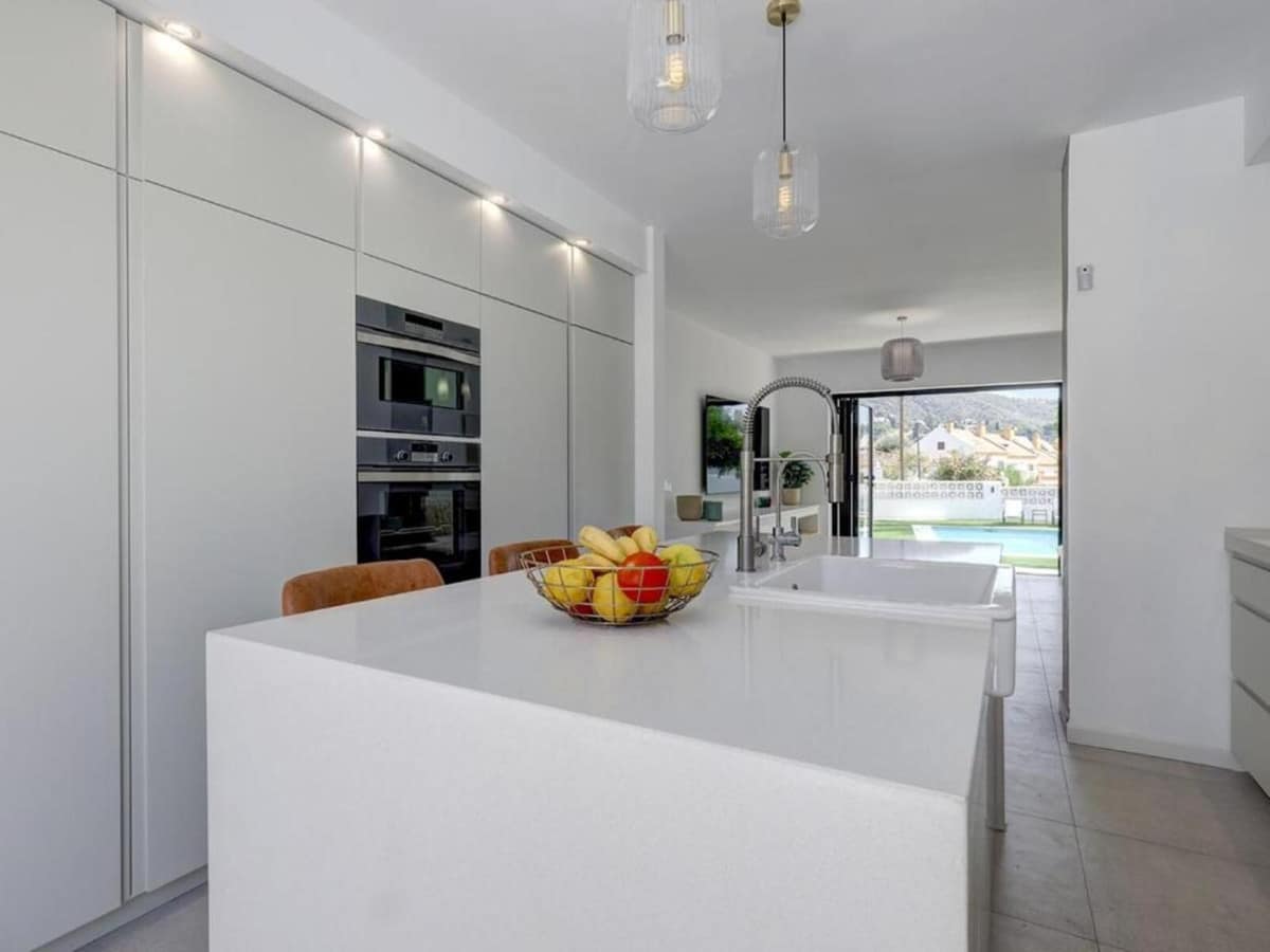 6 bedroom House in Marbella in Marbella - foto 9