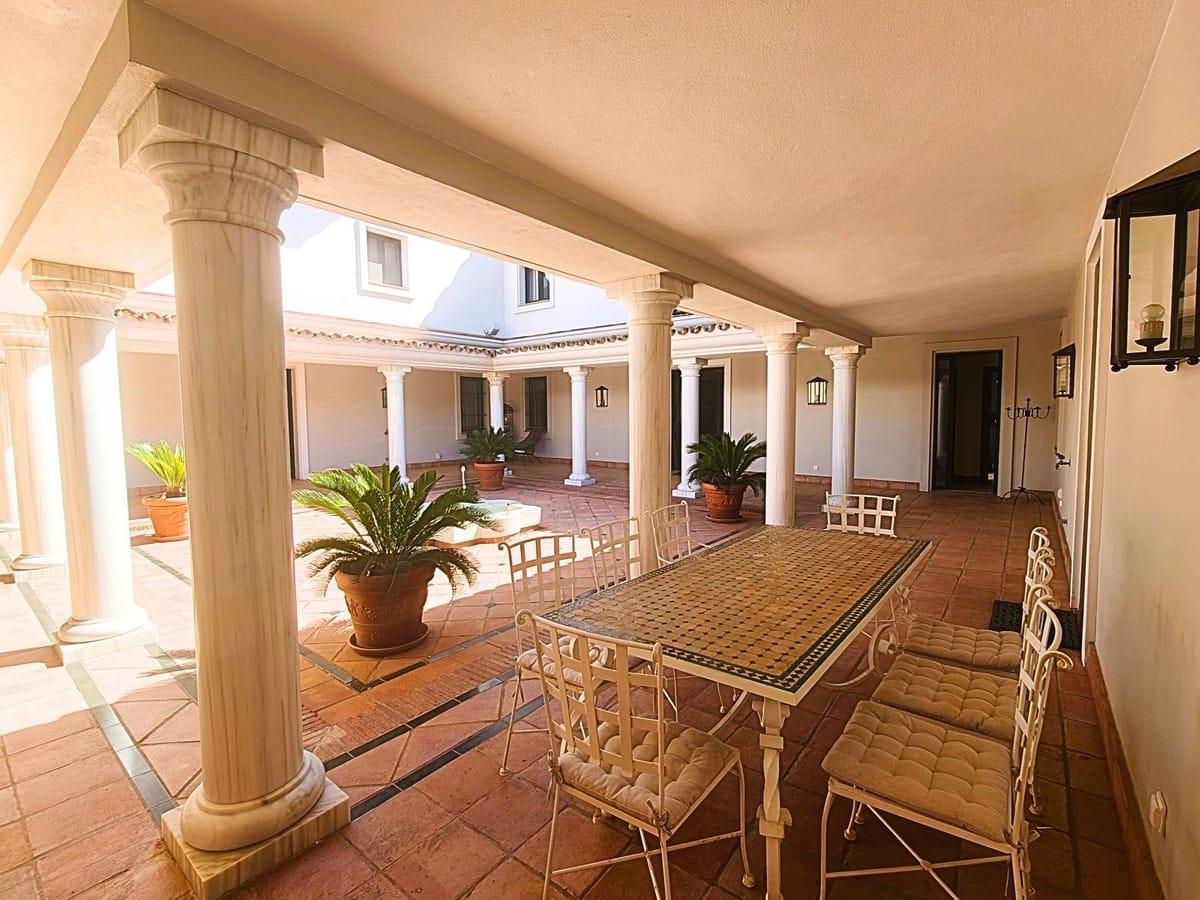 7-slaapkamer villa aan Frontline Golf in San Roque Club in San Roque Club - foto 17