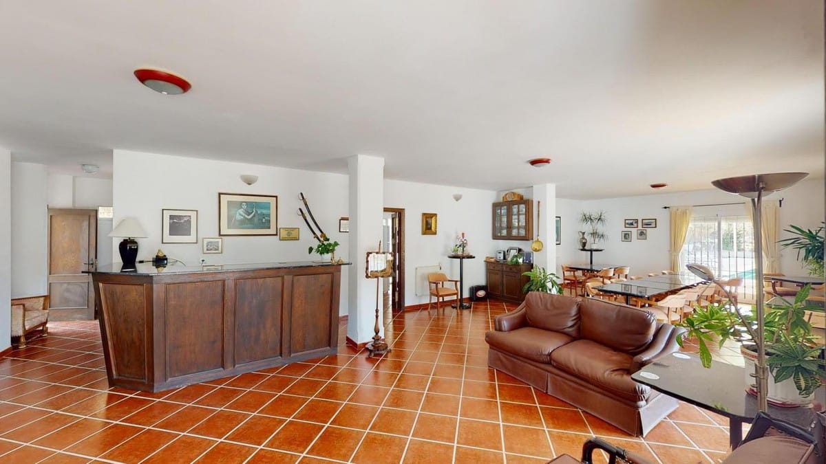 7-slaapkamer villa in Macharaviaya, Málaga in Macharaviaya - foto 9