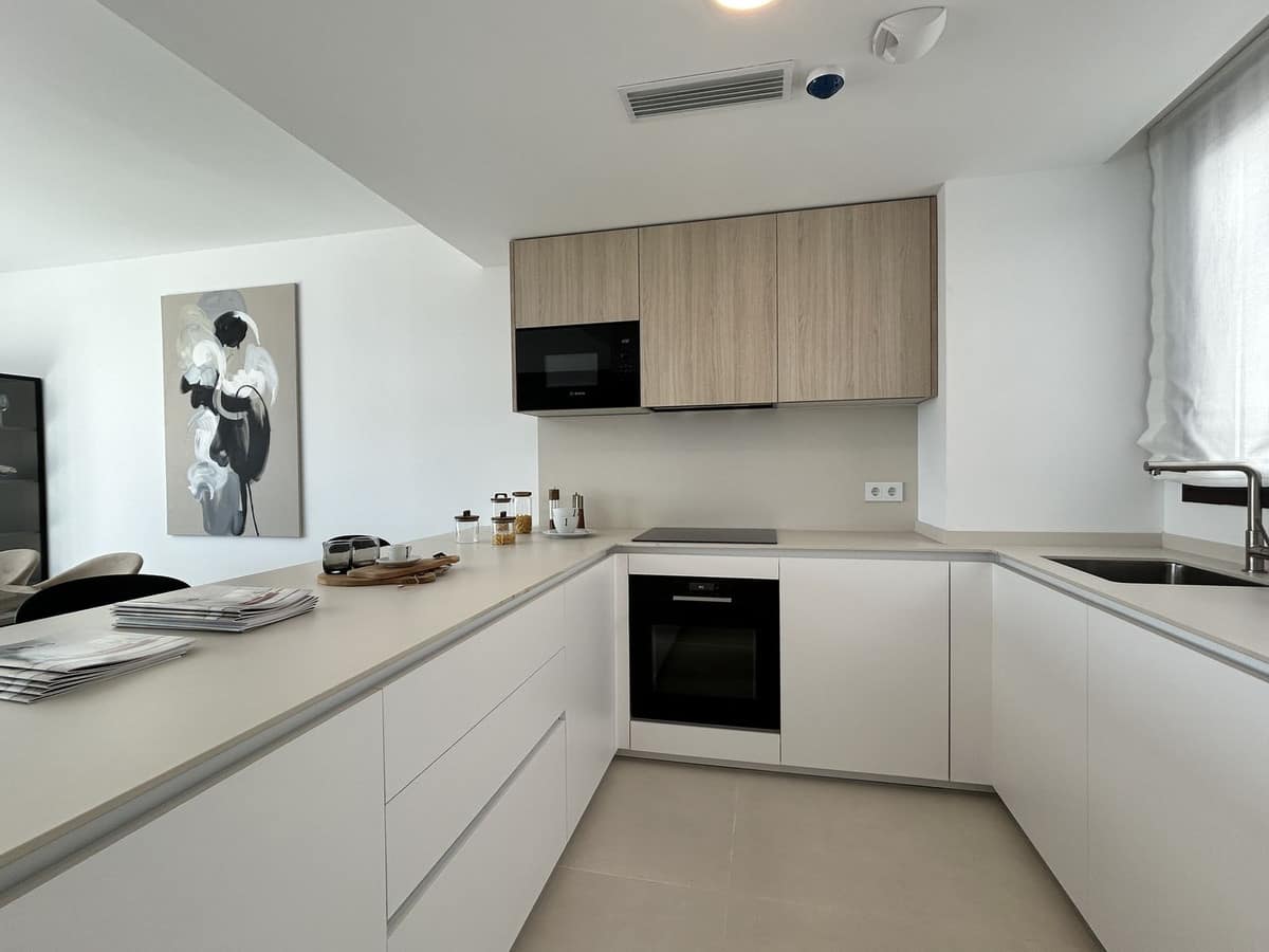 Drie-slaapkamer penthouse in Fuengirola (Higuerón) met panoramisch zeezicht in Fuengirola - foto 4