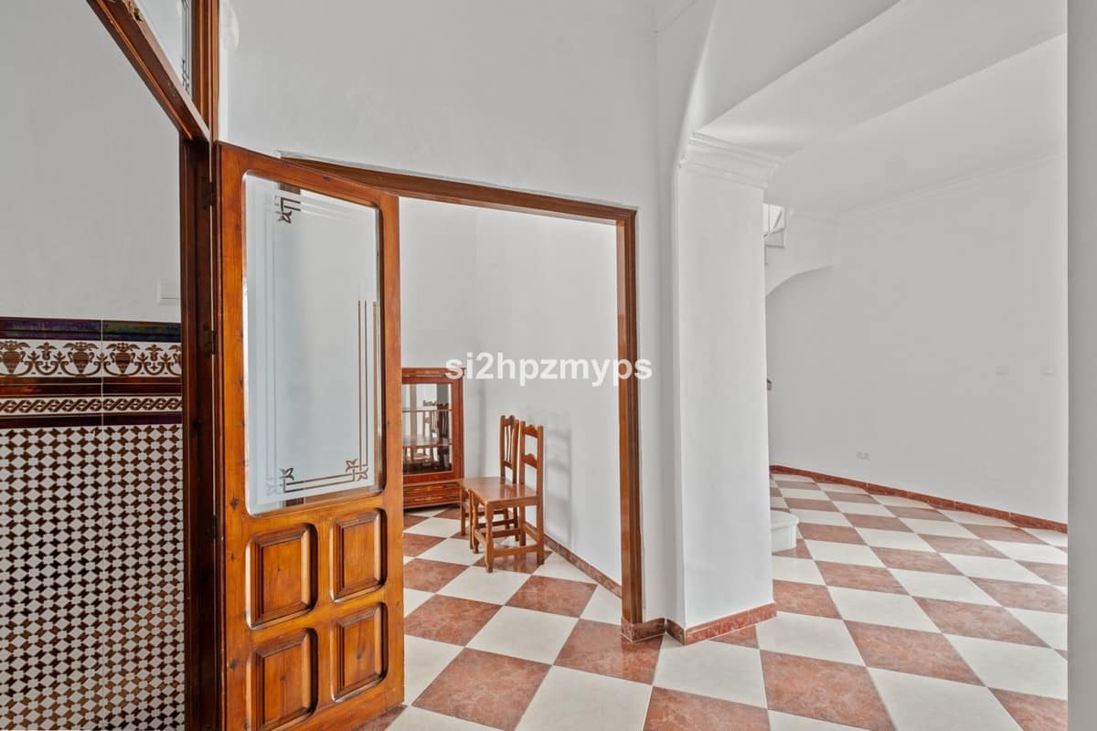 5-slaapkamer stadswoning in Nerja in Nerja - foto 3