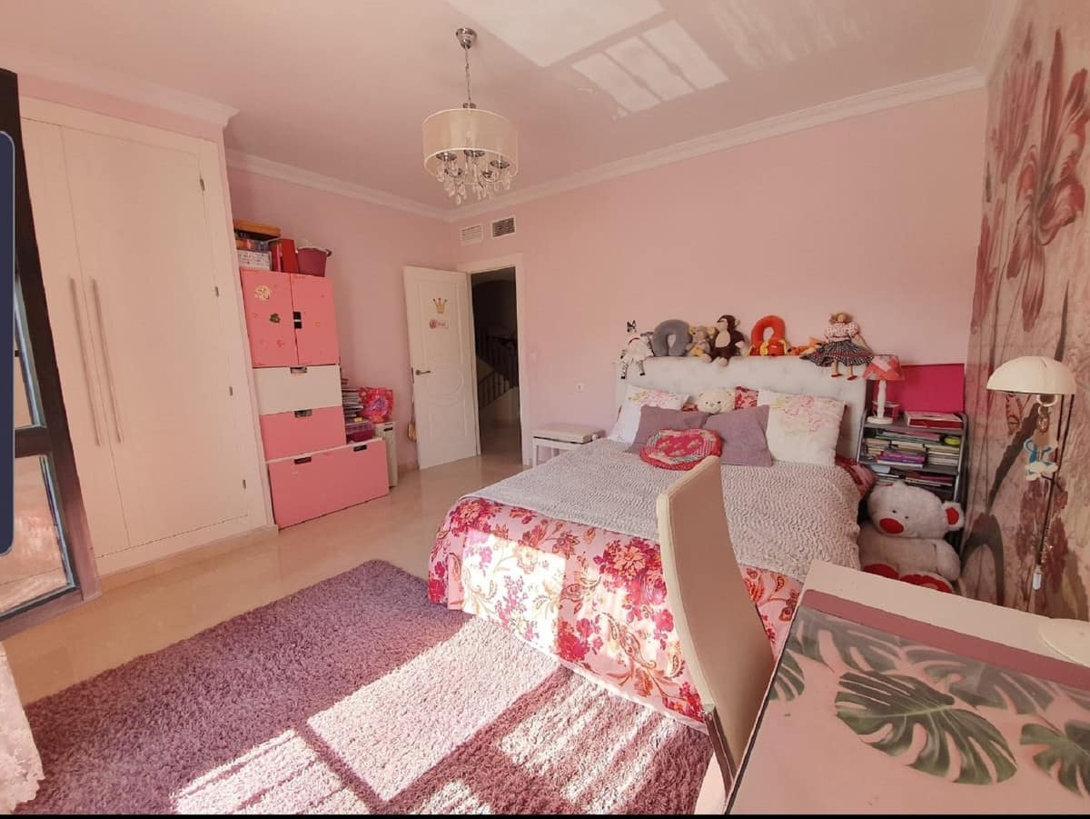 4-slaapkamerwoning in San Pedro de Alcántara in San Pedro de Alcántara - foto 17