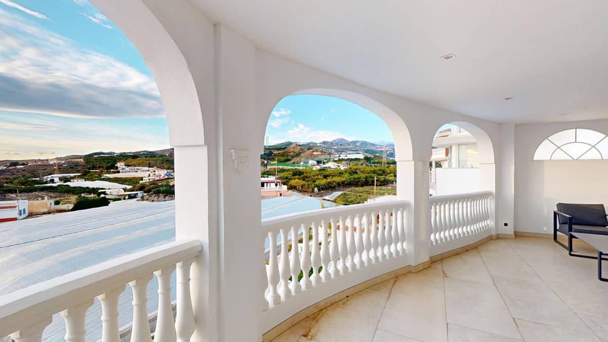 4 bedroom House in Torrox in Torrox - foto 9