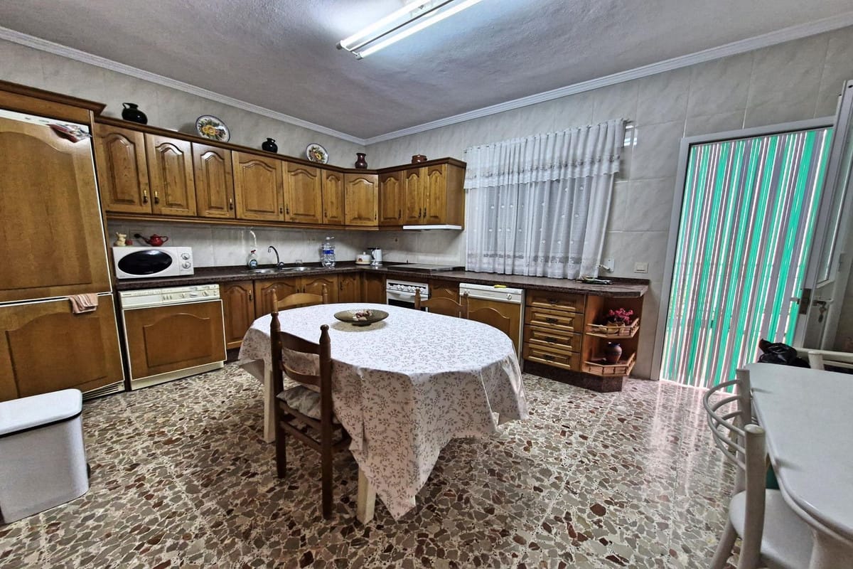 7-slaapkamerwoning in Guaro, Málaga in Guaro - foto 7