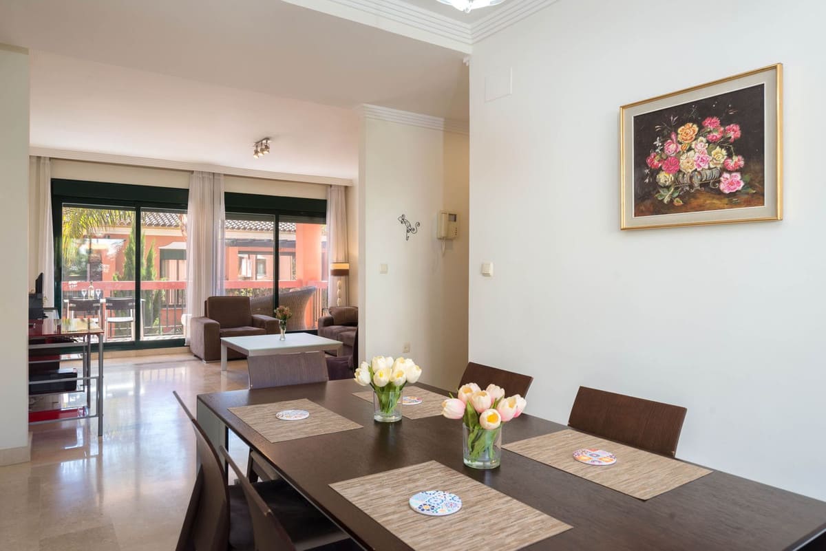 2 bedroom Apartment in Marbesa in Marbesa - foto 7