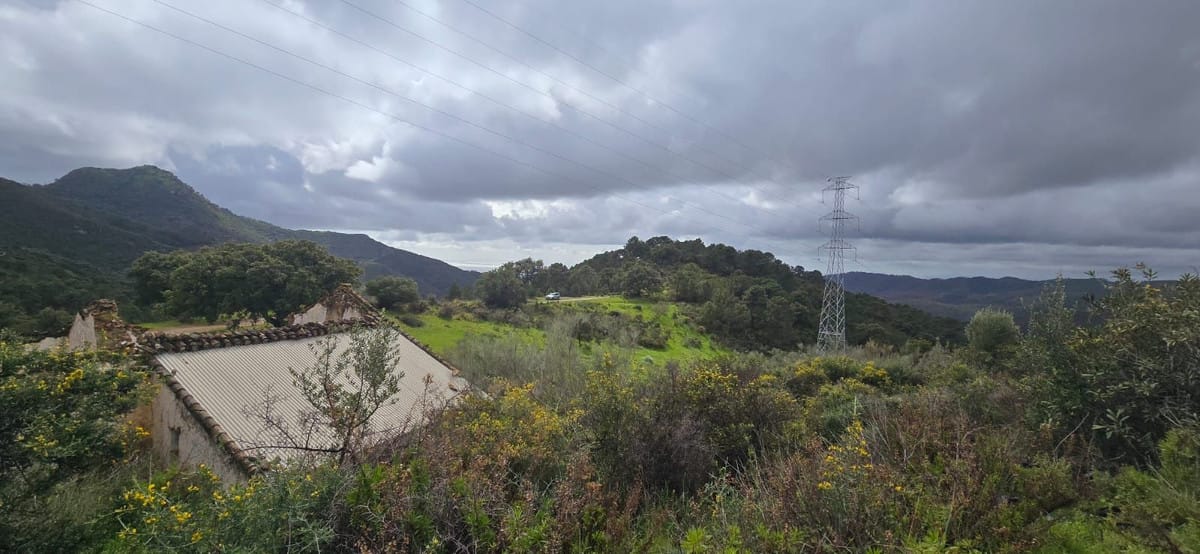Kavel in Benahavís met panoramisch uitzicht en vergunning in Benahavís - foto 4