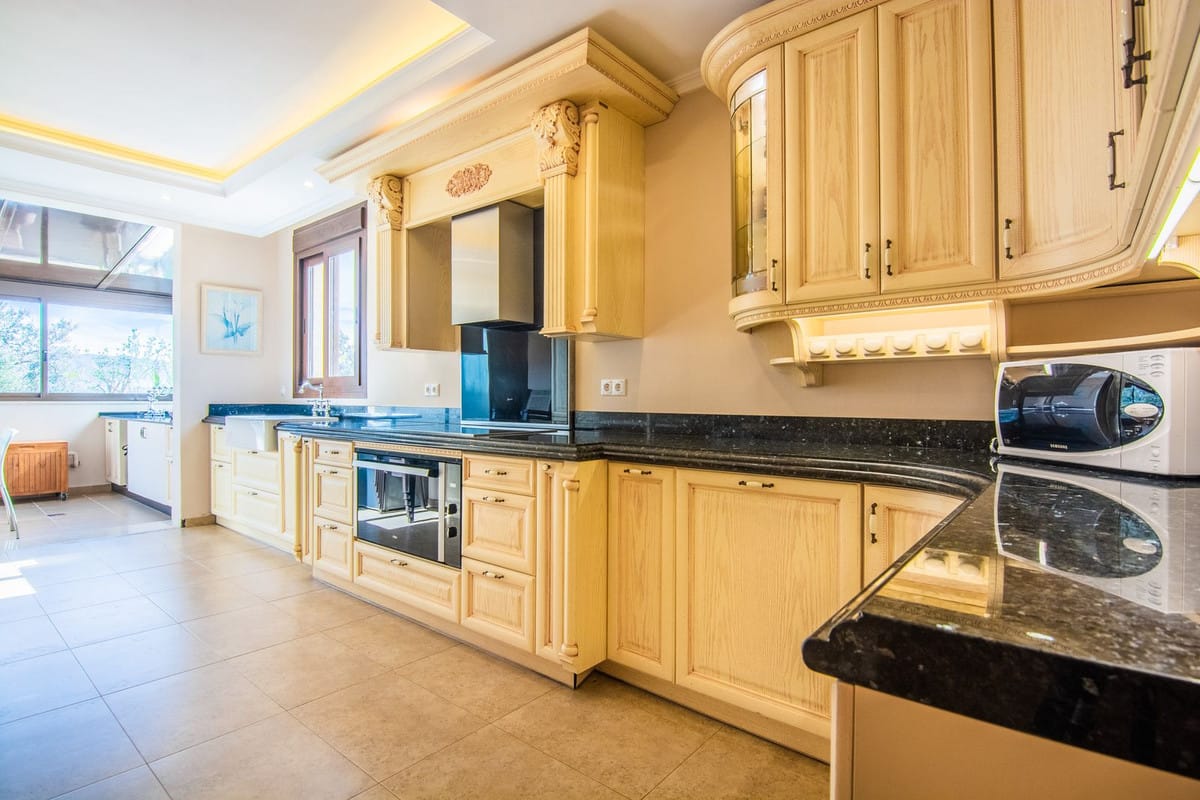 Vijf-slaapkamer villa in La Mairena in La Mairena - foto 11