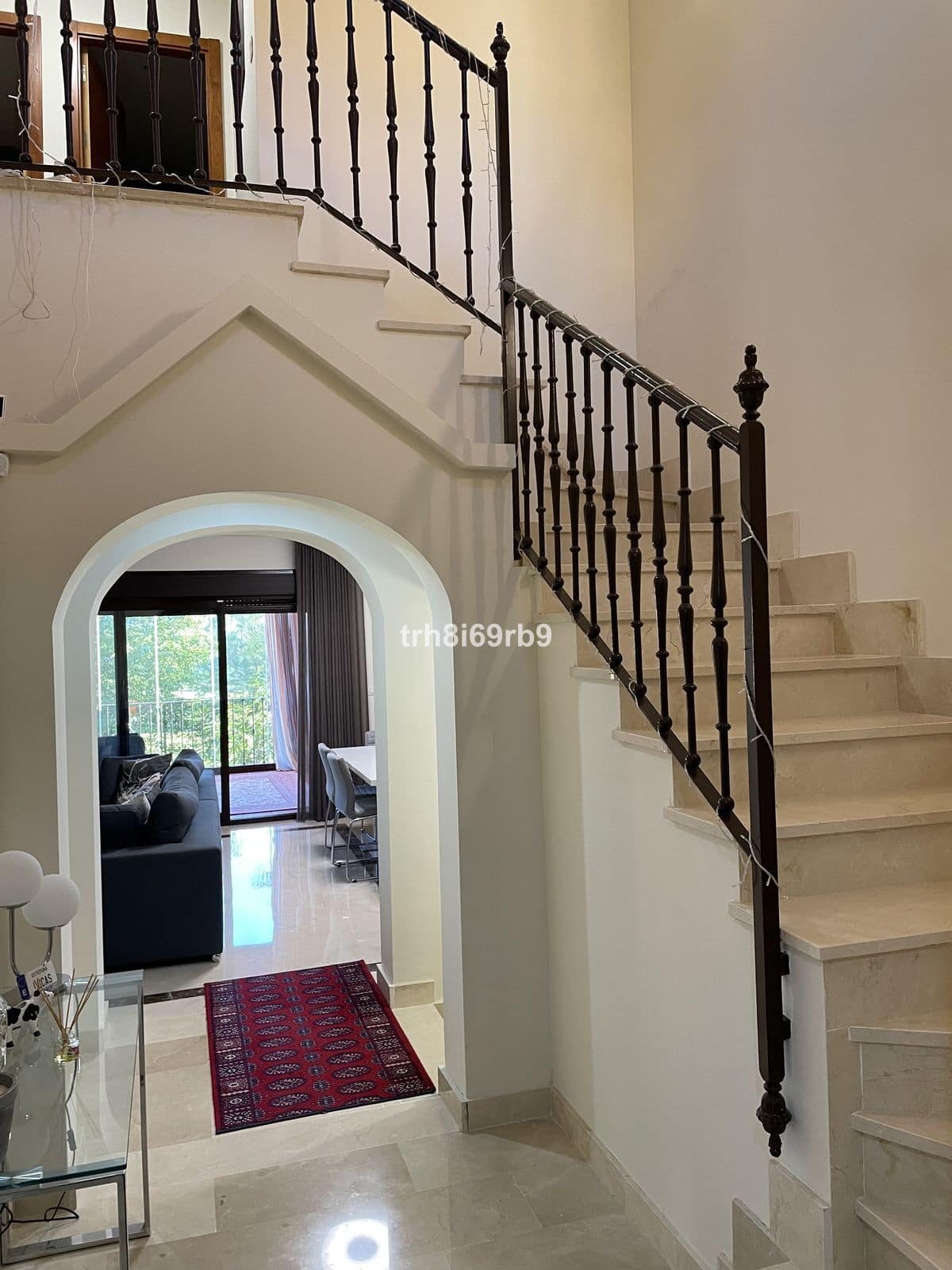 Charmant halfvrijstaand huis aan de golf in Las Villas De Santa Maria, Estepona in Estepona - foto 9