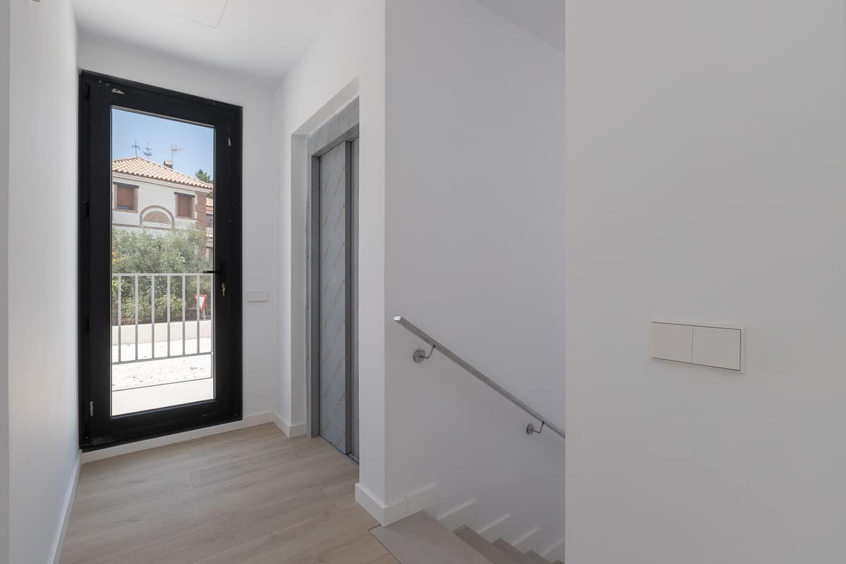 Villa met 4 slaapkamers in Elviria in Elviria - foto 20