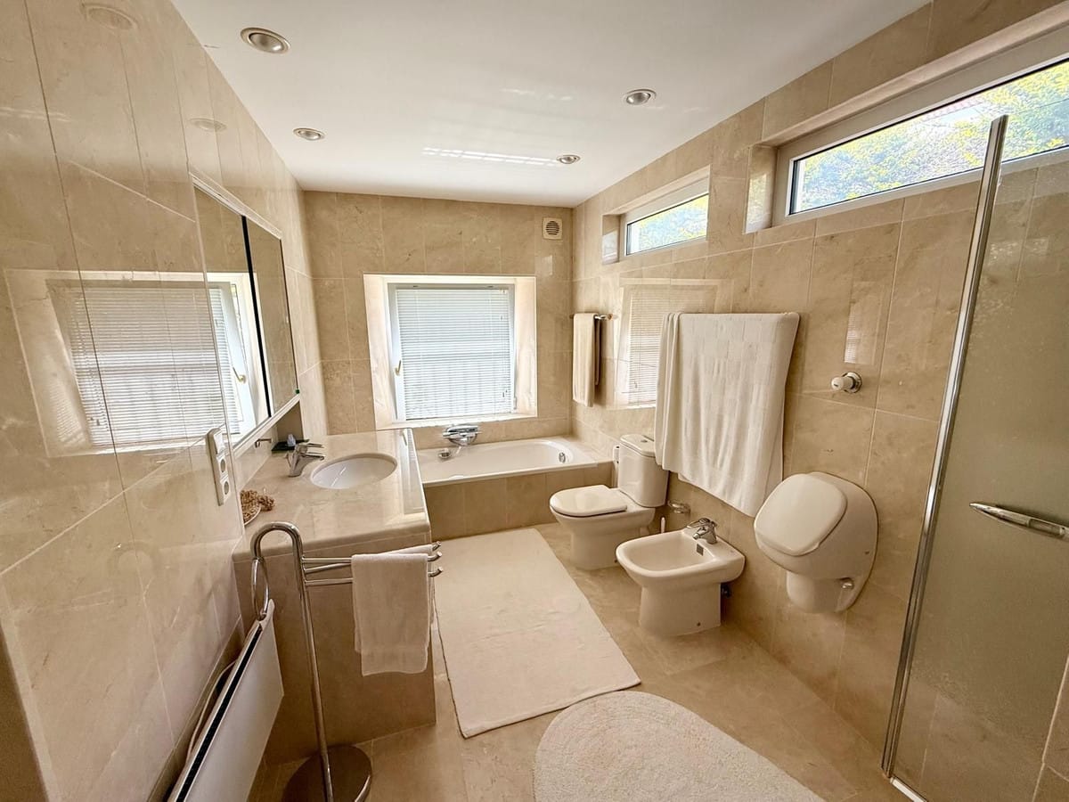 Villa met 5 slaapkamers in Sotogrande Costa in Sotogrande Costa - foto 17