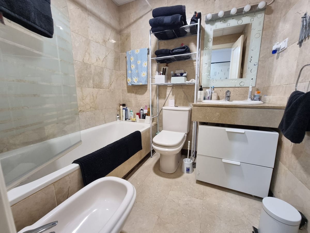 Drie-slaapkamer duplex-appartement in Estepona (Bel-Air) in Estepona - foto 5