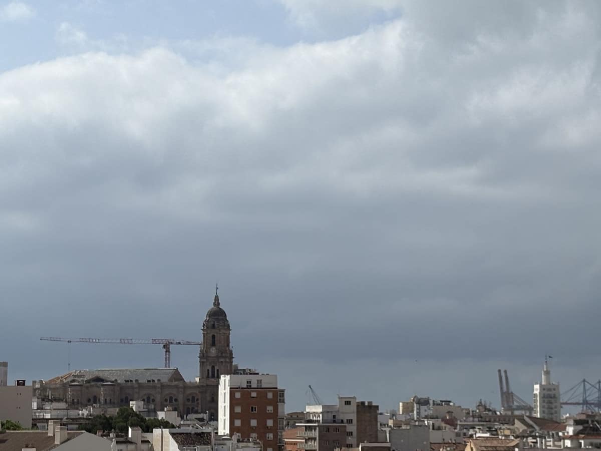Vier slaapkamer appartement in Málaga Centro in Málaga Centro - foto 4