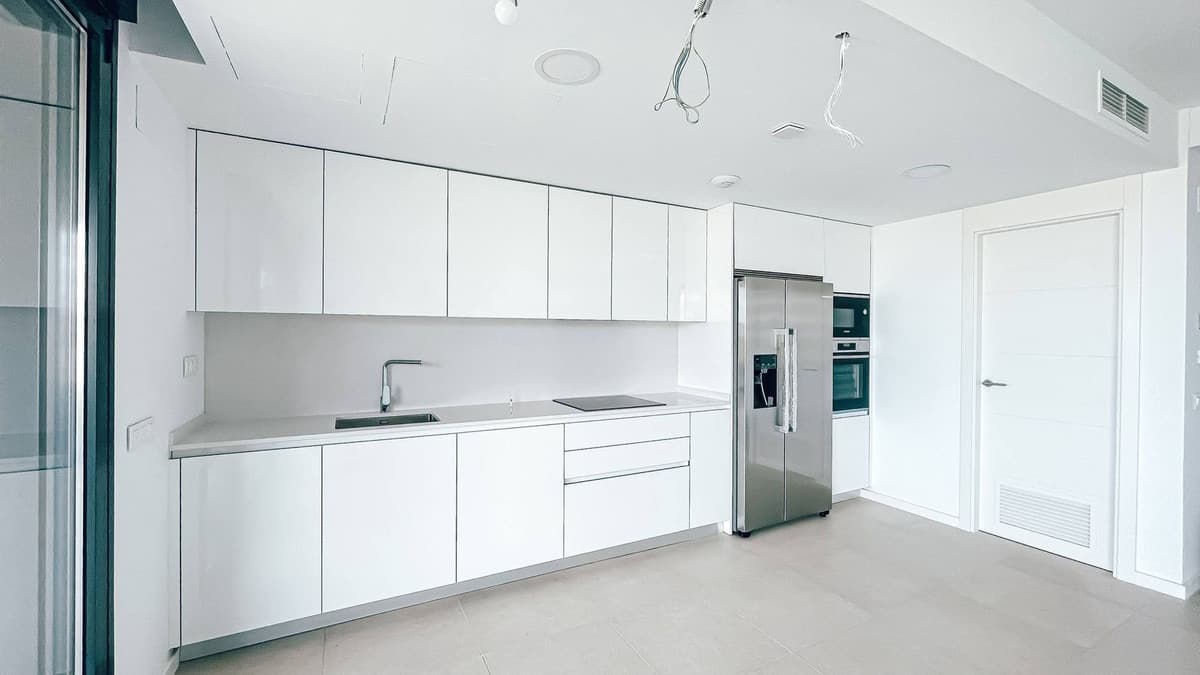 Moderne 3-slaapkamer appartement aan het strand in Torremolinos in Torremolinos - foto 7