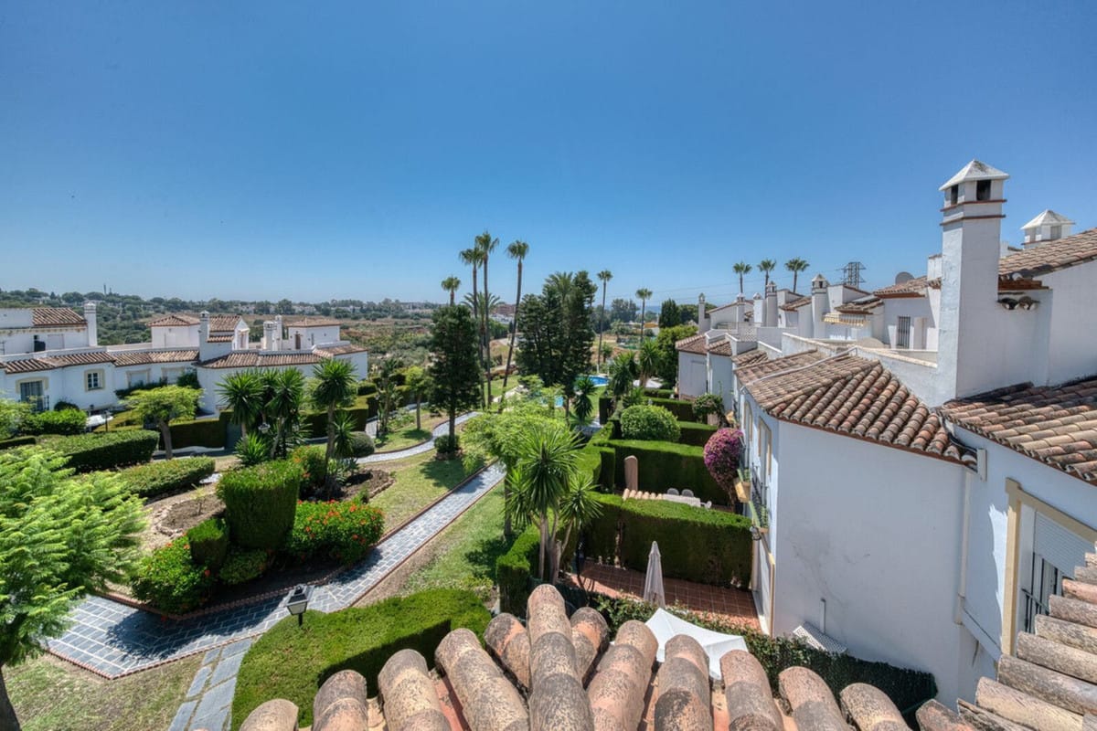 Drie-slaapkamerwoning in Estepona in Estepona - foto 20